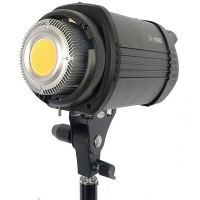 Enlace general Más de 400W Bicolor Mono LED luz proveedor